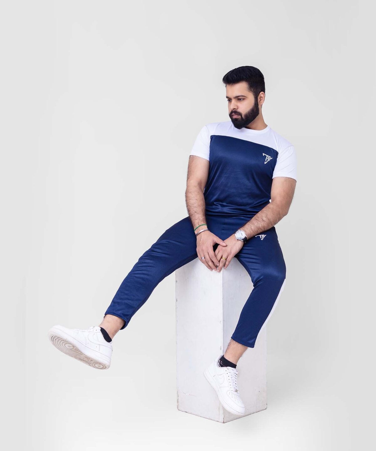 Navy Blue & White Men's Tracksuit - Image 3