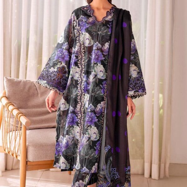 Baroque Lawn Suit 2025